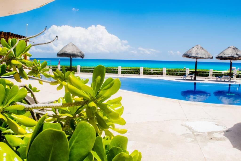 Villas Marlin 108, A Pie De Playa, Albercas, Jacuzi, Ubicacion Inmejorable Канкун Экстерьер фото